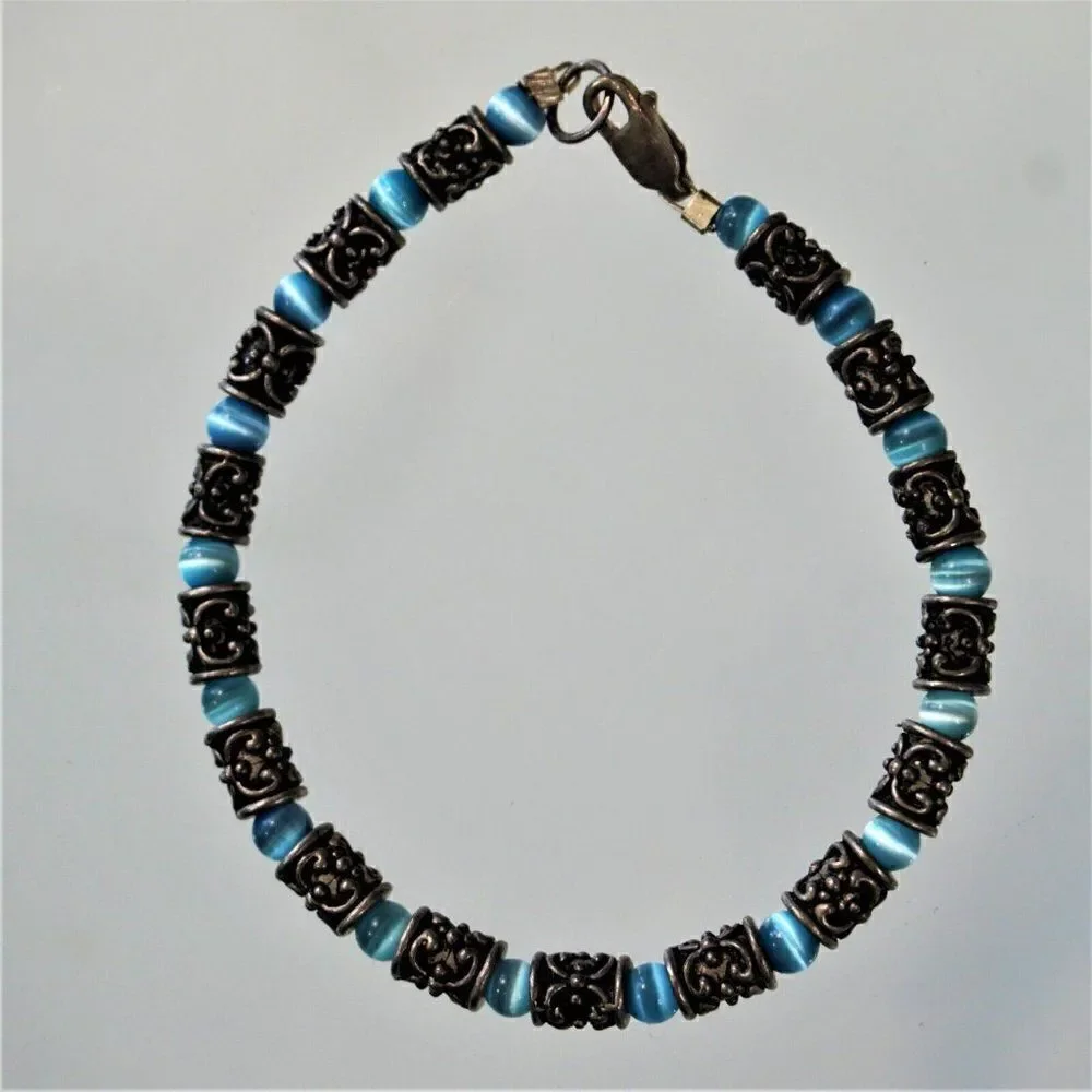 Unbranded stackable beaded